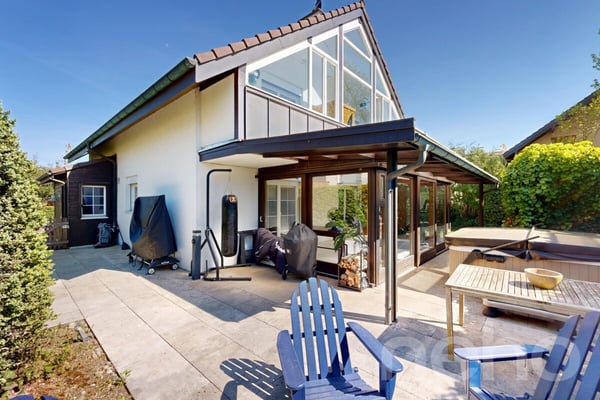 Landhaus in Seenähe 2