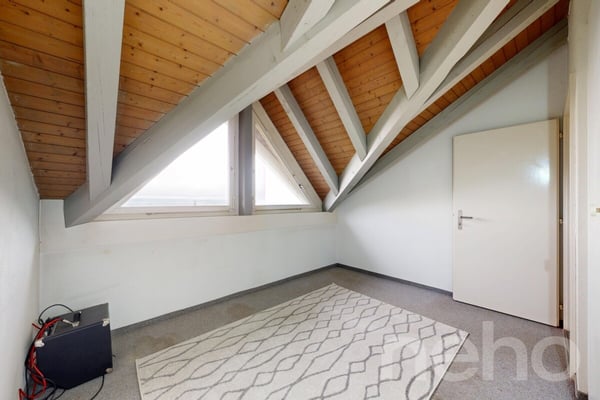 7-Zimmer-Einfamilienhaus an ruhiger Lage mit Garten und Weitblick 10