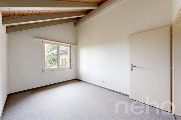 7-Zimmer-Einfamilienhaus an ruhiger Lage mit Garten und Weitblick 9