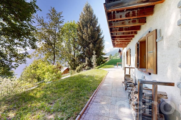 Magnifique chalet de montagne avec vue panoramique à Hérémence 5