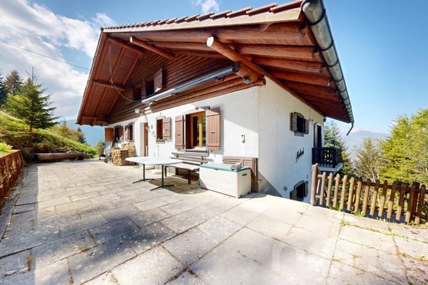 Authentique chalet avec fort potentiel ? Les Giettes (1871) 2