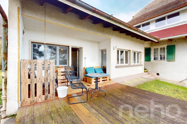 Charmante 10-Zimmer Villa mit Einliegerwohnung 11