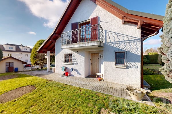 Maison 5.5pces avec vue Alpes, projet de rénovation complet disponible 5