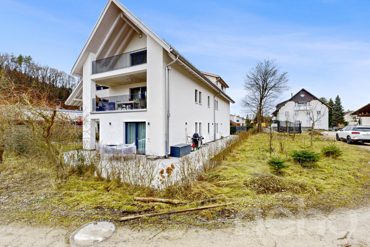 Immobilie in Elsau - Neuwertige Dachgeschosswohnung mit hochwertigem Ausbaustandard - Bild 3