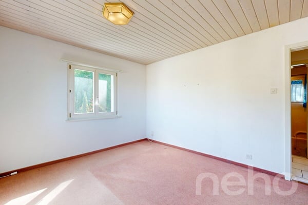 5-Zimmer Haus mit Charme und grossem Garten - mit Neubaupotenzial 9