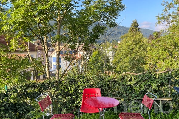 Une demeure de caractère avec une vue à couper le souffle ! 9