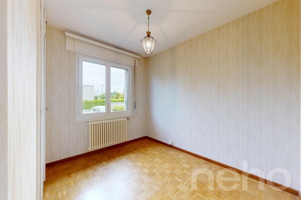 Villa à rénover à fort potentiel, opportunité unique à Vessy 8