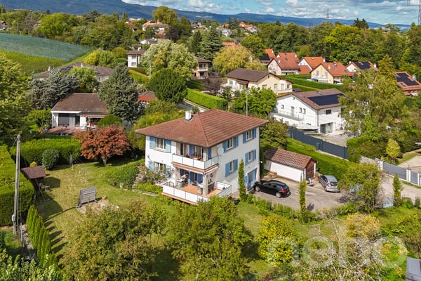 Maison villageoise de 2 appartements avec potentiel de transformation 1