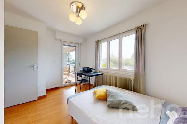 Maison villageoise de 2 appartements avec potentiel de transformation 7
