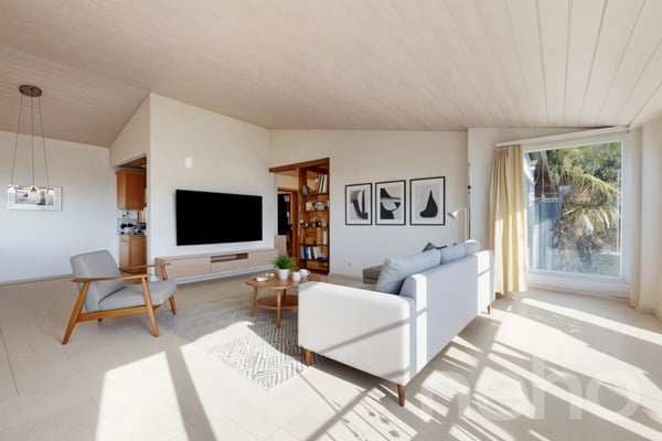 Familienparadies am Südhang mit Weitsicht und Bauland 3