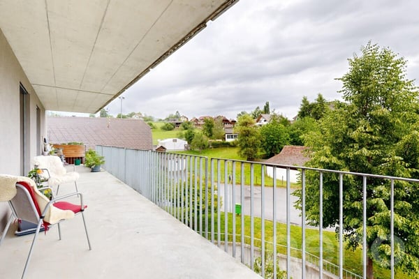 Moderne Wohnung im idyllischen Gurzelen 7