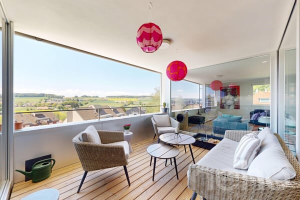 Duplex en attique lumineux avec vue dégagée à deux pas de la gare 1