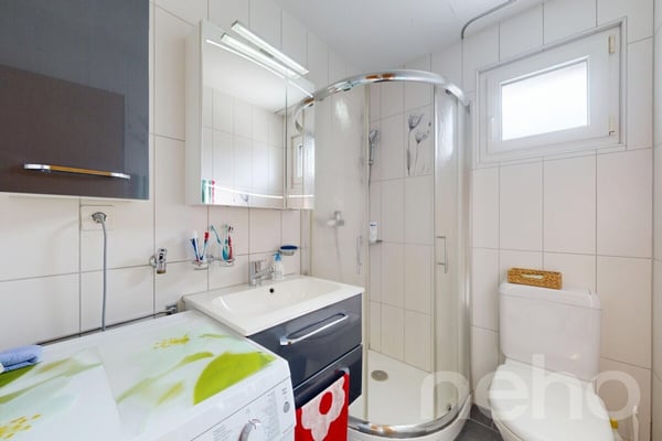 Renovierte 4.5-Zimmer Wohnung mit Balkon in Nidau 10