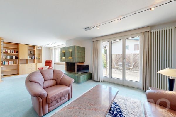 Freistehendes 5.5 Zimmer Einfamilienhaus im ruhigen Kleindöttingen 3