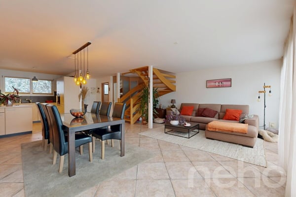 Grand Duplex avec Jardin privé à La Chaux-de-Fonds, 4.5 pièces 10