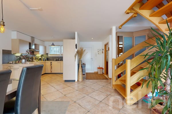 Grand Duplex avec Jardin privé à La Chaux-de-Fonds, 4.5 pièces 3
