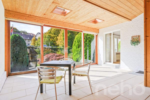 Freistehendes Familienhaus mit Potenzial an Toplage in Ittigen 9