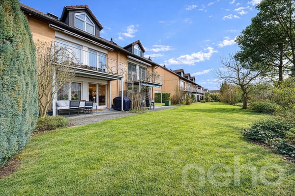 Familienfreundliches 6-Zimmer-Reihenmittelhaus in Bassersdorf 1