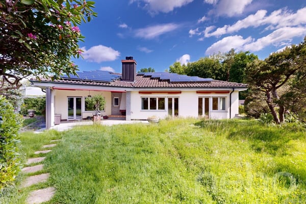 Grosszügiges 6.5-Zimmer-Einfamilienhaus mit grossem Garten 3