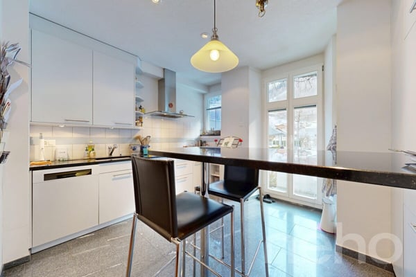 7.5 Zimmer Einfamilienhaus mit Garten und Bergblick 5