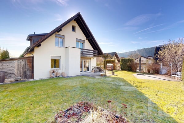 Familienhaus mit viel Platz, Wintergarten und sonniger Terrasse 12