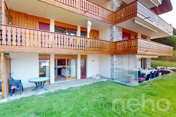 Appartement 2,5 pièces en rez-de-jardin avec piscine intérieure 9