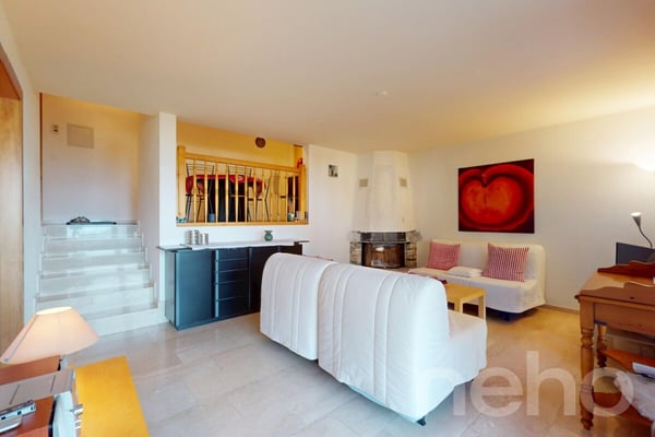 Appartement 2,5 pièces en rez-de-jardin avec piscine intérieure 4