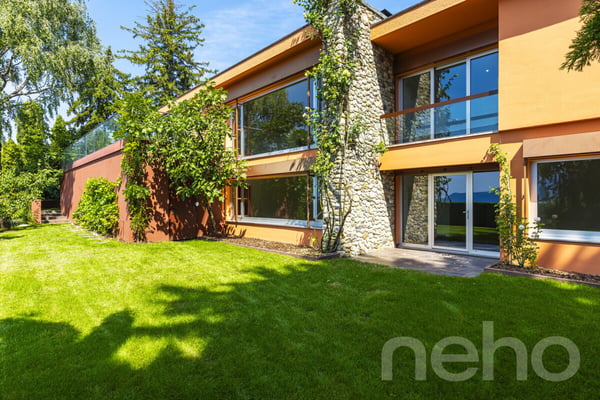 Villa de standing avec vue panoramique à 180 sur le lac Léman 3