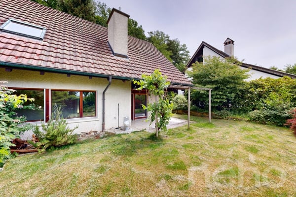 Einfamilienhaus mit viel Potenzial in ruhigem Wohnquartier 11