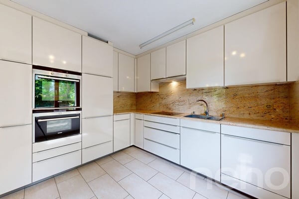 Einfamilienhaus mit viel Potenzial in ruhigem Wohnquartier 4