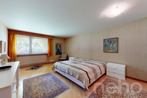 Grosszügiges 7.5-Zimmer-Einfamilienhaus mit Gartenidylle in Dornach 8
