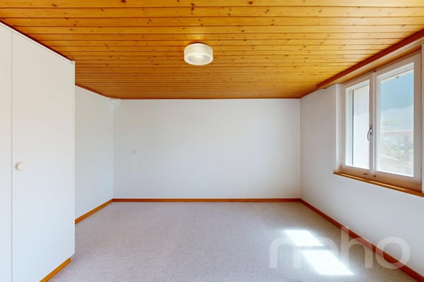 4 Zimmer Wohnung in Oekingen mit viel Potenzial 4