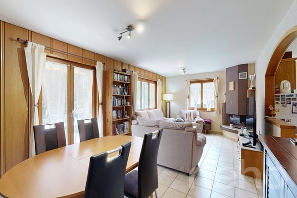 Maison mitoyenne au calme avec terrasse et garage 4