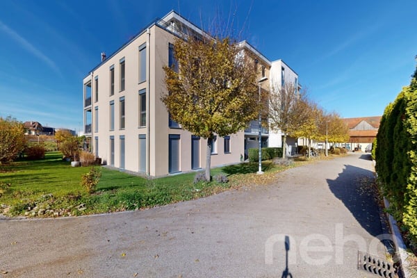 Stilvolle 3.5-Zimmer-Wohnung in Lengwil 1