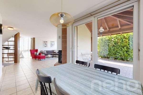 Einfamilienhaus mit viel Privatsphäre und unverbaubarem Ausblick 4