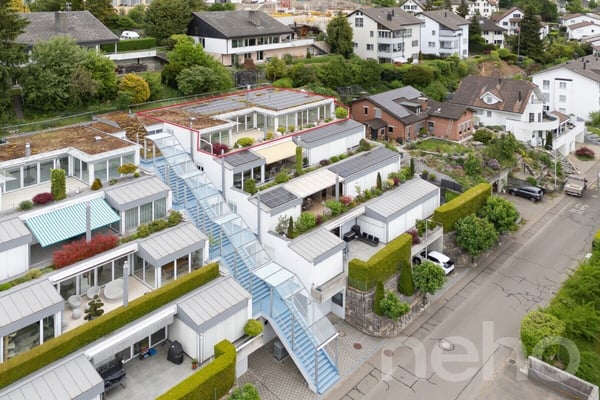 Terrassenhaus mit Blick über Bremgarten 1