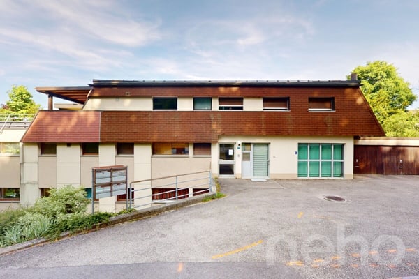 Superbe 4,5 pièces avec jardin, vue montagne et garage 12