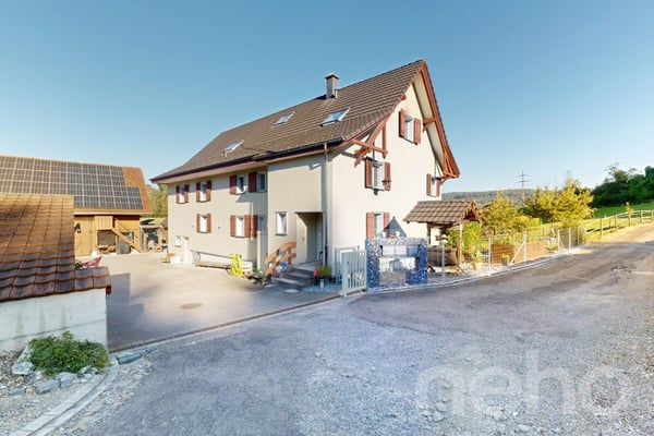 Ideale Pferdeliegenschaft mit 3 Wohnungen in Bischofszell 2