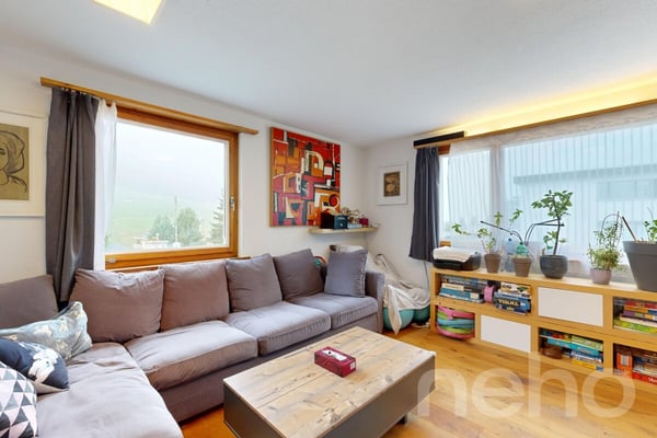 Charmante 4.5-Zimmerwohnung an ruhiger Lage in Davos Platz 3