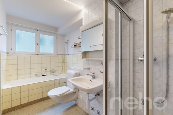 Charmante 4.5-Zimmerwohnung an ruhiger Lage in Davos Platz 9