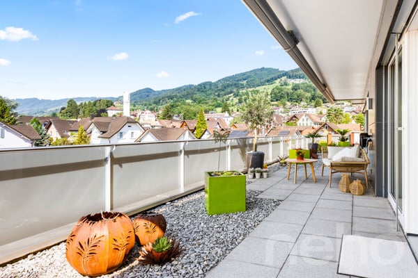 Exklusive Attika mit Wintergarten und 120 m² Terrasse 7
