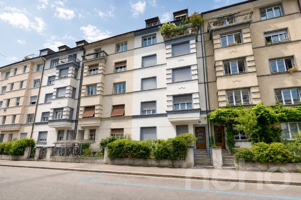 Charmante 3.5-Zimmer-Dachwohnung mit Balkon an ruhiger Lage in Basel 11
