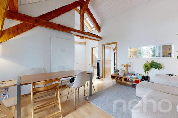 Charmante 3.5-Zimmer-Dachwohnung mit Balkon an ruhiger Lage in Basel 3