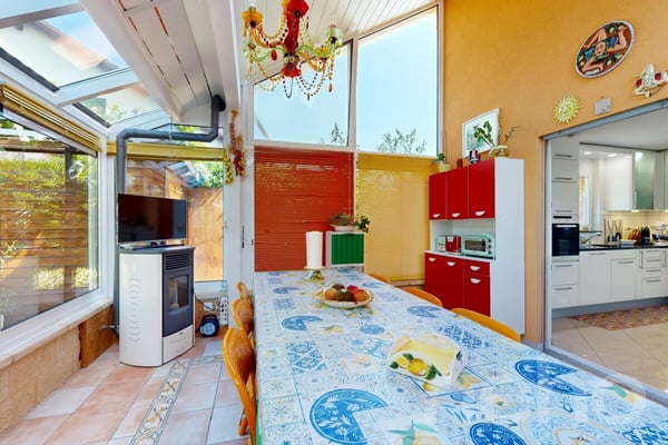 Superbe maison familiale avec piscine et cuisine d'été au calme 8