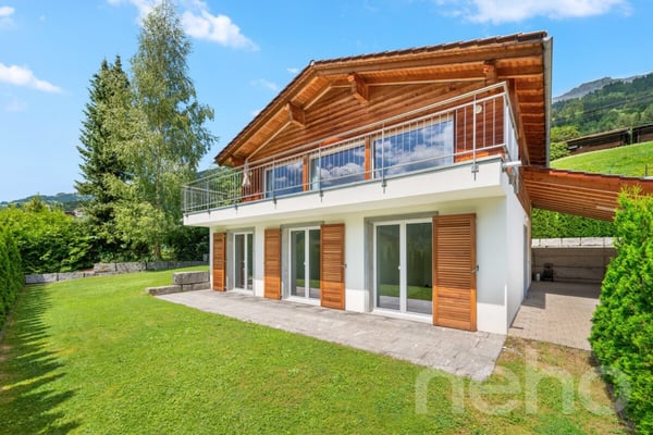 Exklusives Minergie-Einfamilienhaus mit Zweitwohnsitz