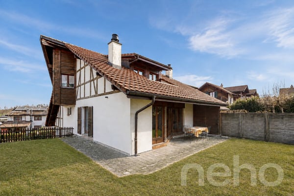 Belle villa familiale avec jardin à Avry-sur-Matran 3