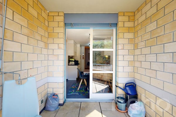 Appartement 4.5 pces lumineux et idéalement situé pour les familles 10
