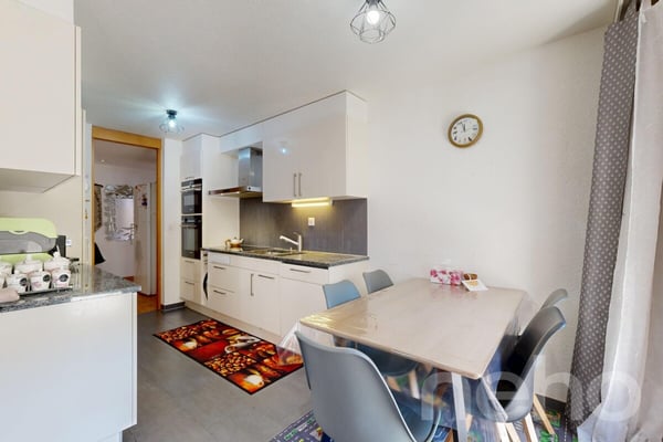 Appartement 4.5 pces lumineux et idéalement situé pour les familles 5