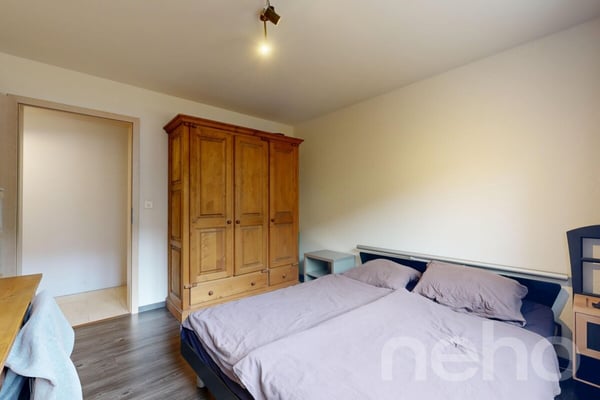 Appartement 5.5 pces lumineux avec vue lac et calme à Neuchâtel 10