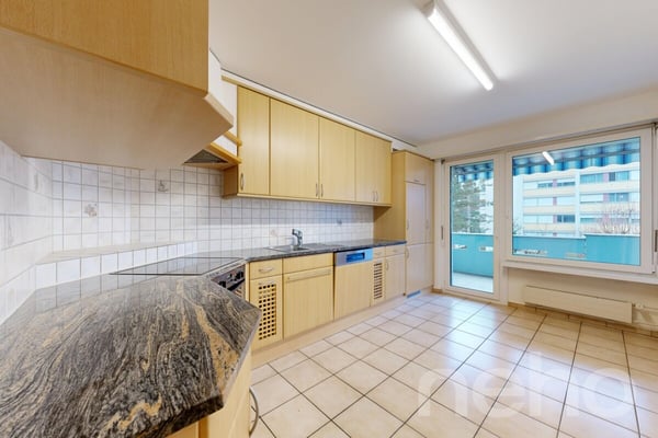 Helle 4.5-Zimmer-Wohnung mit viel Raum und Komfort in Füllinsdorf 4